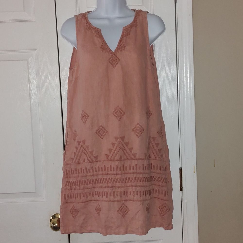 C&C California Embroidered Sleeveless Shift Dress swim coverup Sz S